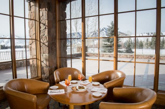 svr-dining-clubhouse-2025-dev-khasla-1