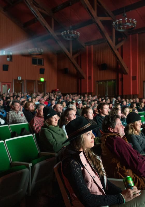 svr_operahouse_movie_winter_2019_idarado_4