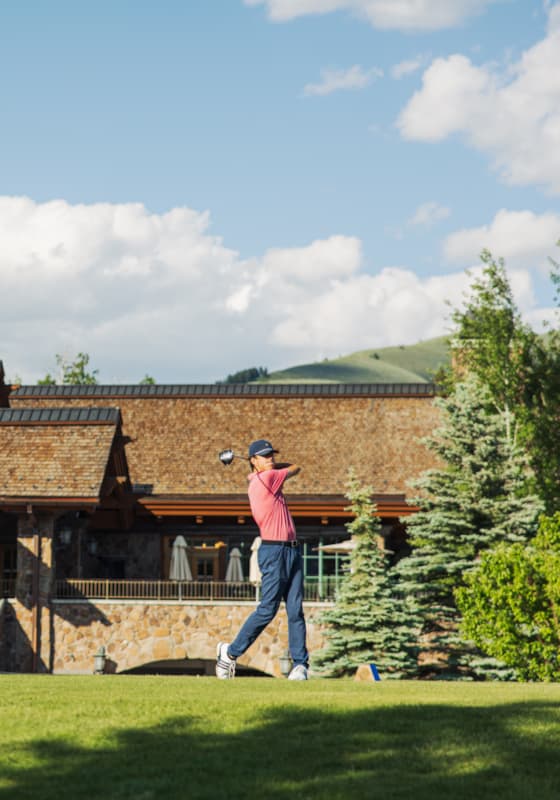svr_summer_golf_tim_salisbury_trail_creek_tee_1_06-18-25_-9972-crop
